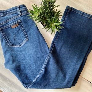 Joe Jeans Skinny Bootcut. Size: 31.